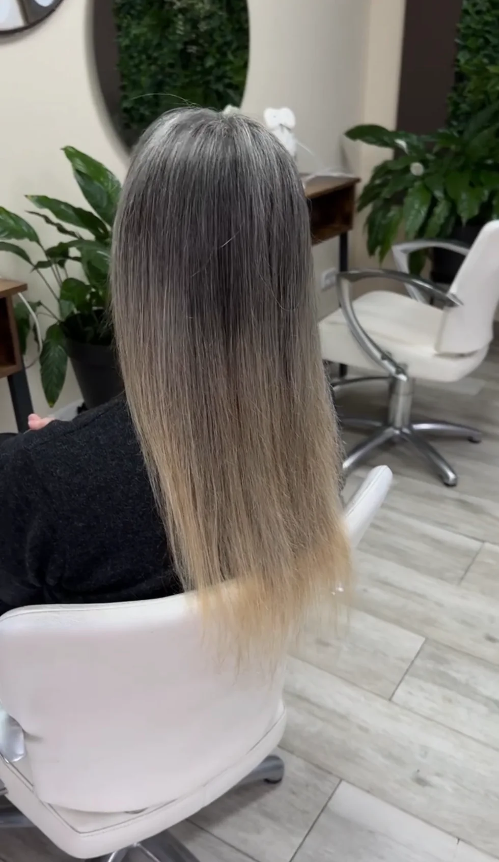 Cabello largo con transición fría